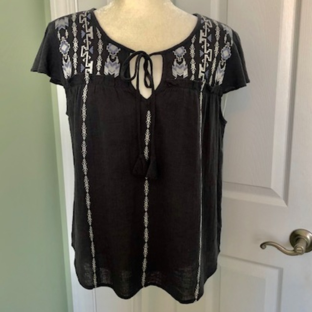 Miss Me Black and White Embroidered Top